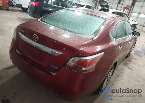 2014 Nissan Altima 2.5/2.5 S/2.5 Sl/2.5 Sv z USA, uszkodzony, nr VIN 1N4AL3AP1EN366381